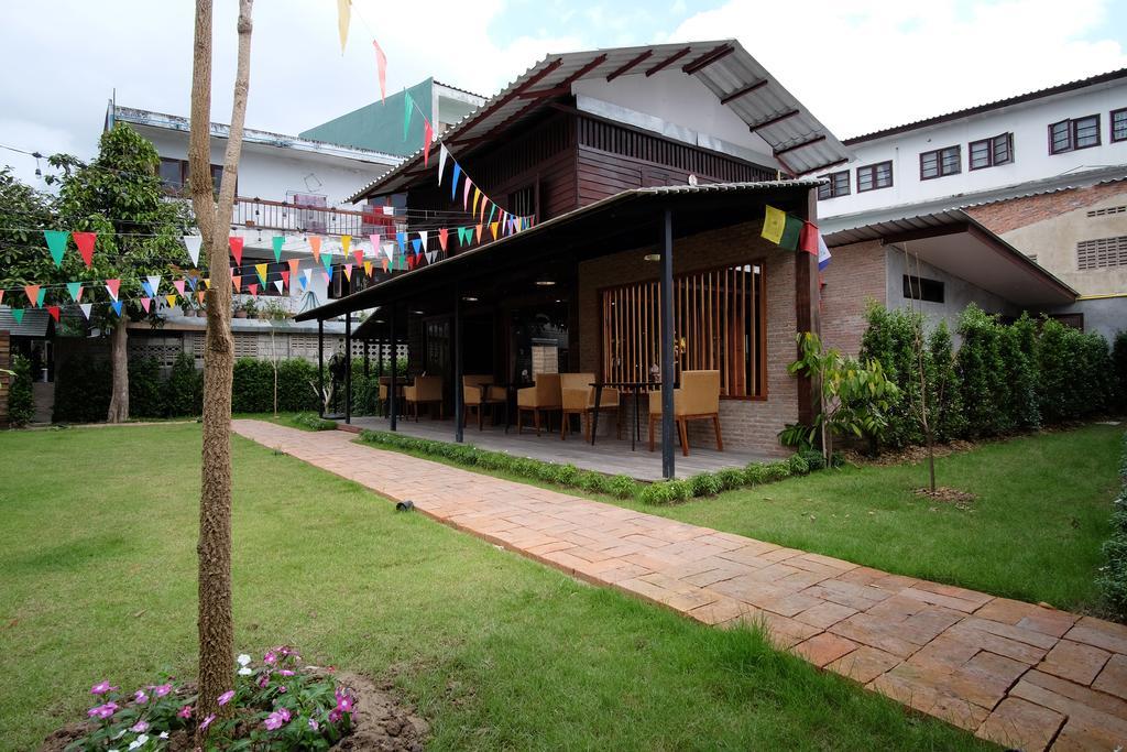 Ferienwohnung Monday Moon Chiang Mai Exterior foto